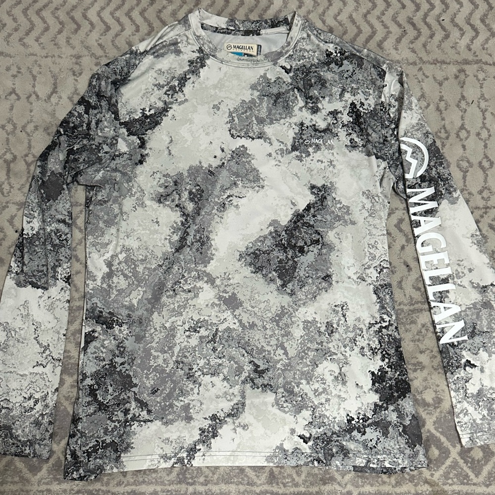 Magellan Outdoors Men's Camouflage Long Sleeve Shirt